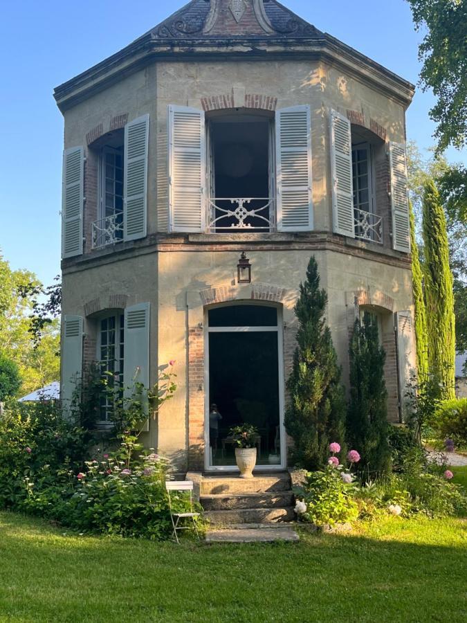 Les Grandes Hayes Bed & Breakfast Coulonges-sur-Sarthe ภายนอก รูปภาพ