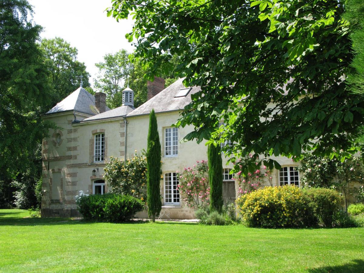 Les Grandes Hayes Bed & Breakfast Coulonges-sur-Sarthe ภายนอก รูปภาพ